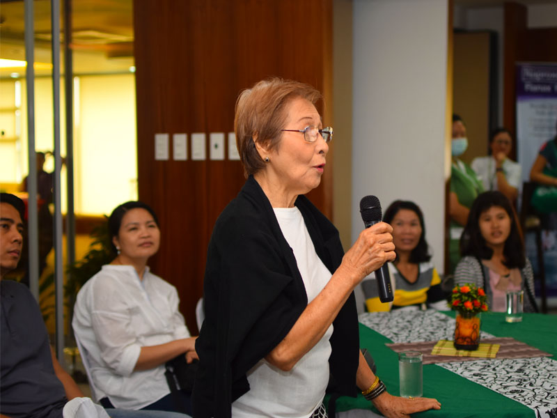 Participants were encouraged to ask questions and share their experiences. 